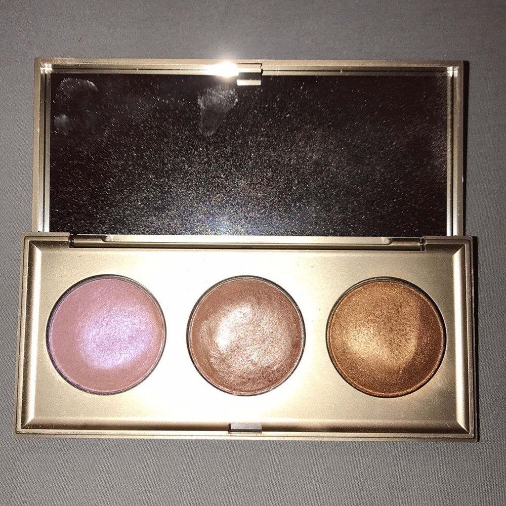 Stila highlighter pallet